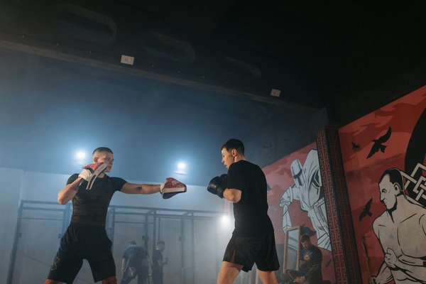 Creating a Thriving Community: Strategies for Fostering Engagement at Your Local UK MMA Gym